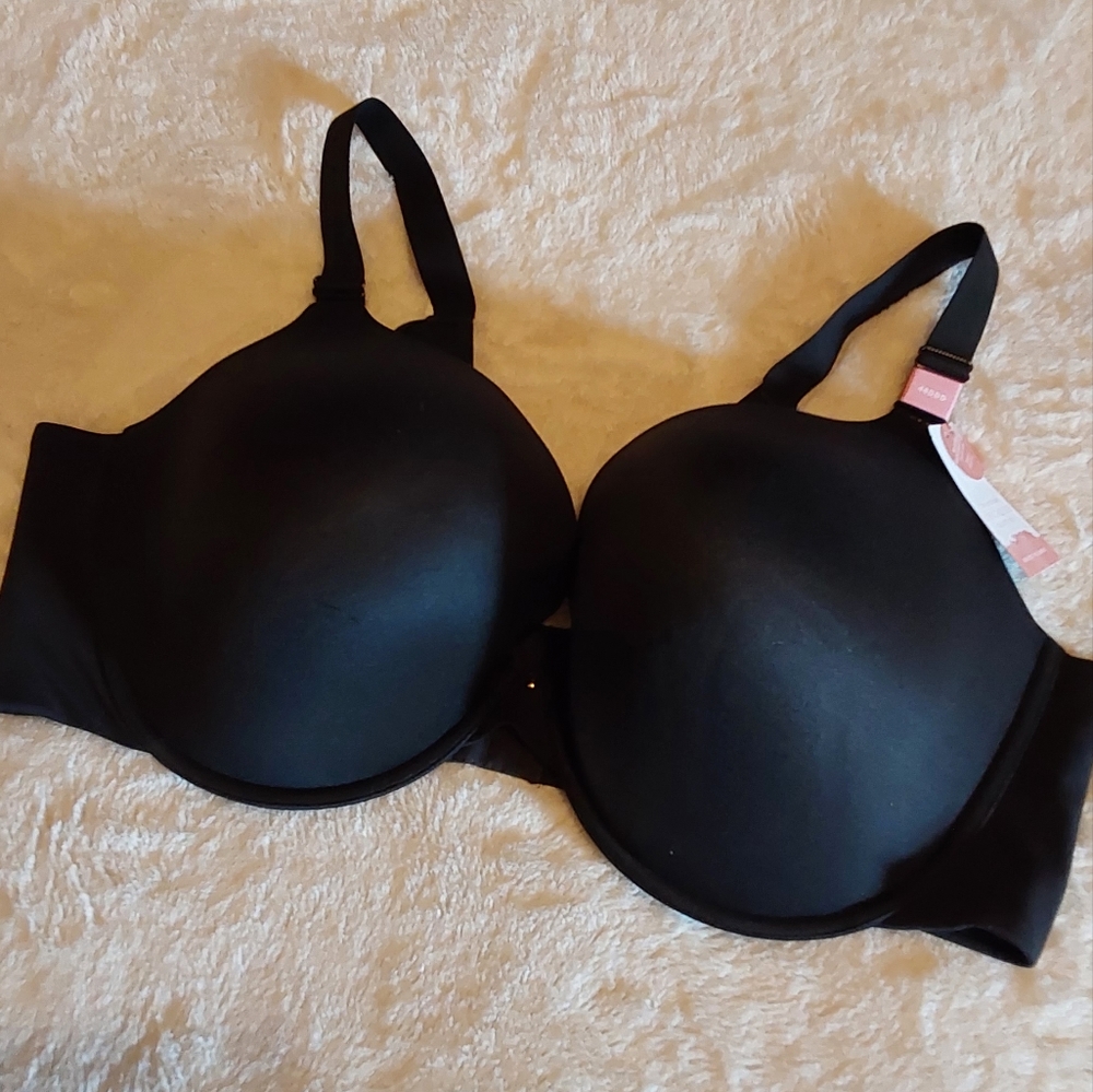 🌺 NWT Cacique Underwire Bra